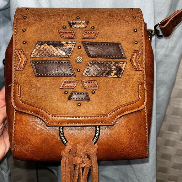 CatchFly Studios Boho Western Crossbody Purse Fringe Braided Tassel Rodeo - Picture 5 of 16